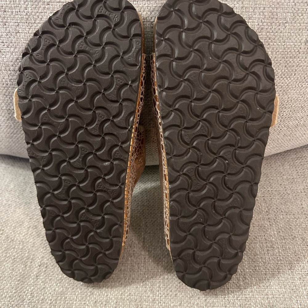 Birkenstock Women's Brown Arizona Sandals Size 40 / US 9 - Picture 5 of 5